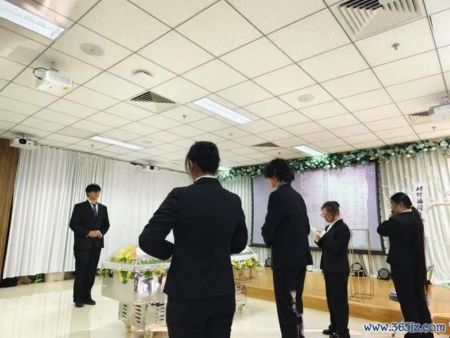 冷门本科专科为何倏得爆火 殡葬专科登上热搜